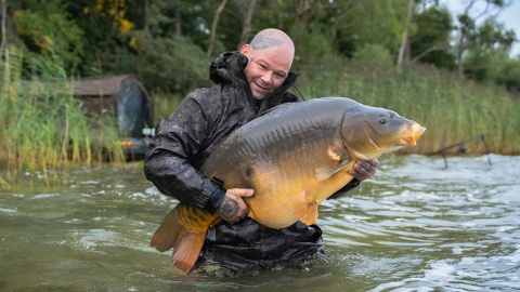 Freiheit bis zum Horizont – Bootsangeln mit Marius Hässner und Philipp Woywode