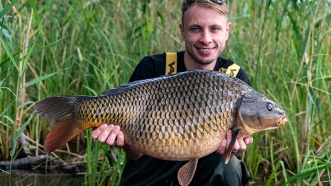 Karpfenangeln auf dem Eiszeitsee –                           mit Niclas Mohs