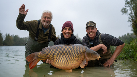 Knallhart auf XXL-Karpfen – Vollmond am Trois-Îles